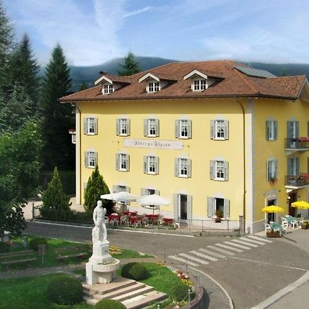 Locanda Alpina Brez Exteriör bild